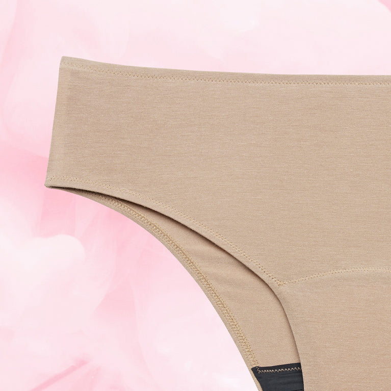 Premium Comfort Brazilian Lite menstrosor med TriTech-absorption och TENCEL™ Lyocell.