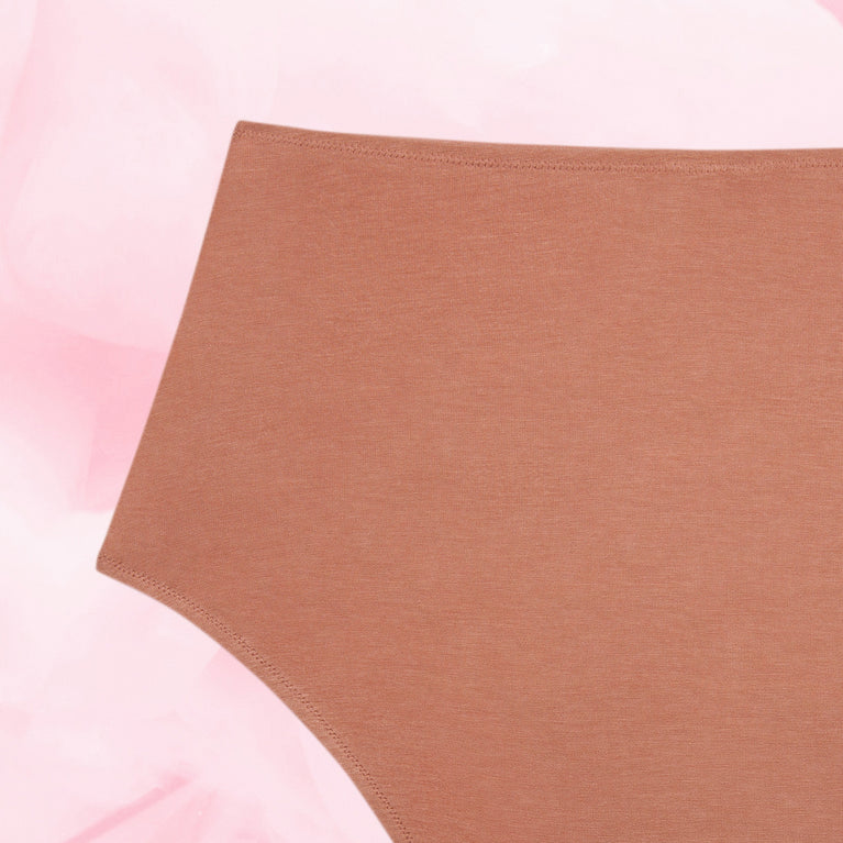 Premium Comfort High Waist Lite Mens Menstrosor med hög midja och full täckning.