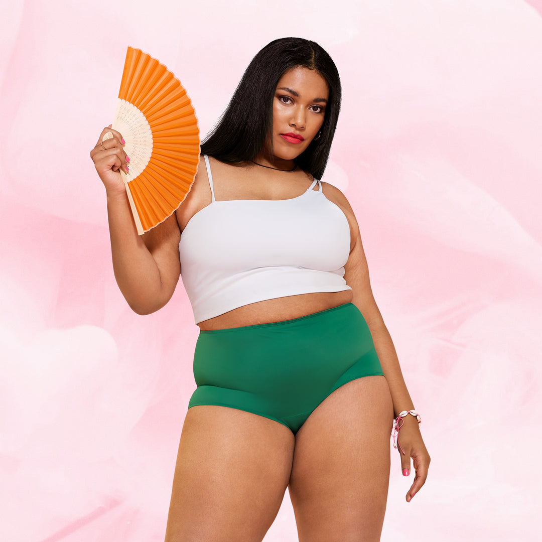 Högmidjade Riklig Mens Menstrosa från Libresse för tunga mensdagar.