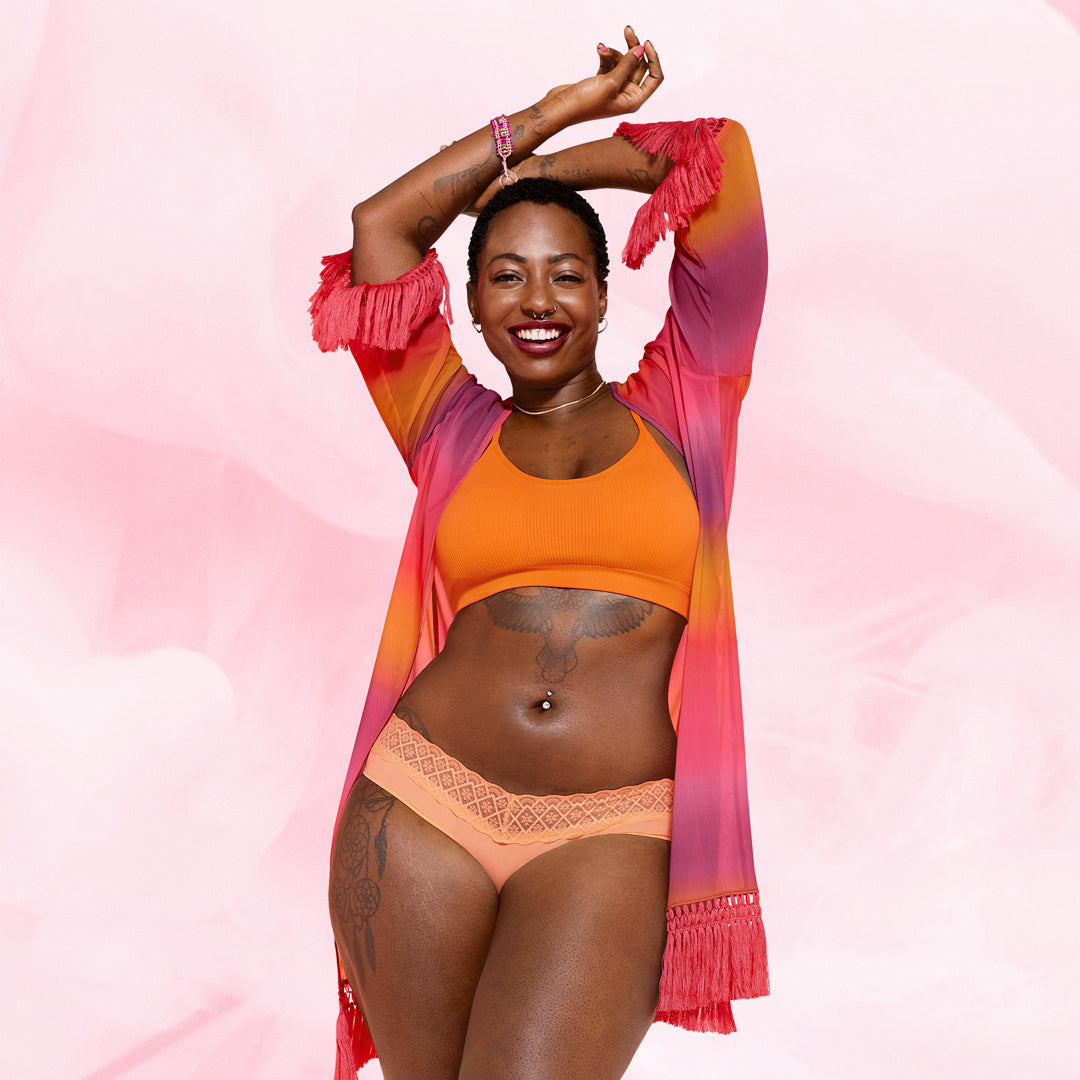 Brazilian Måttlig Mens Menstrosa med låg midja och bekväm passform.