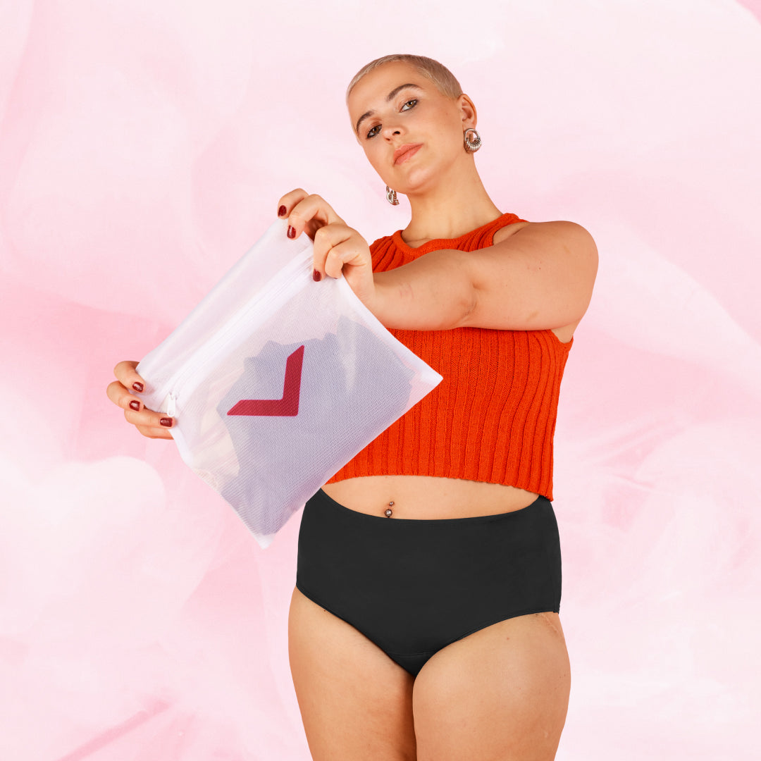 Tvättpåse i mesh med dragkedja, 25x25 cm, skyddar underkläder.