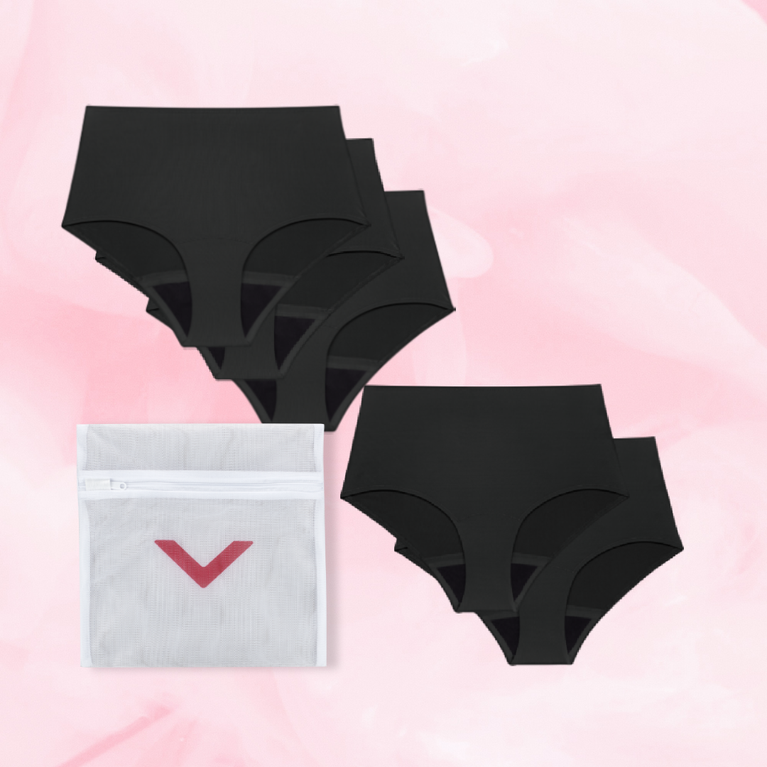 Complete Protection Set - Flerpack med sex svarta menstrosor och en tvättpåse för skydd och hållbarhet.