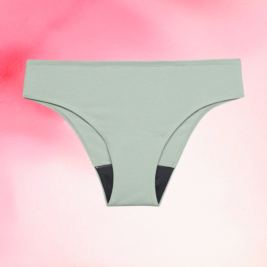 Period Underwear
      Lite mensessentials-brazilian-light-menstrosa