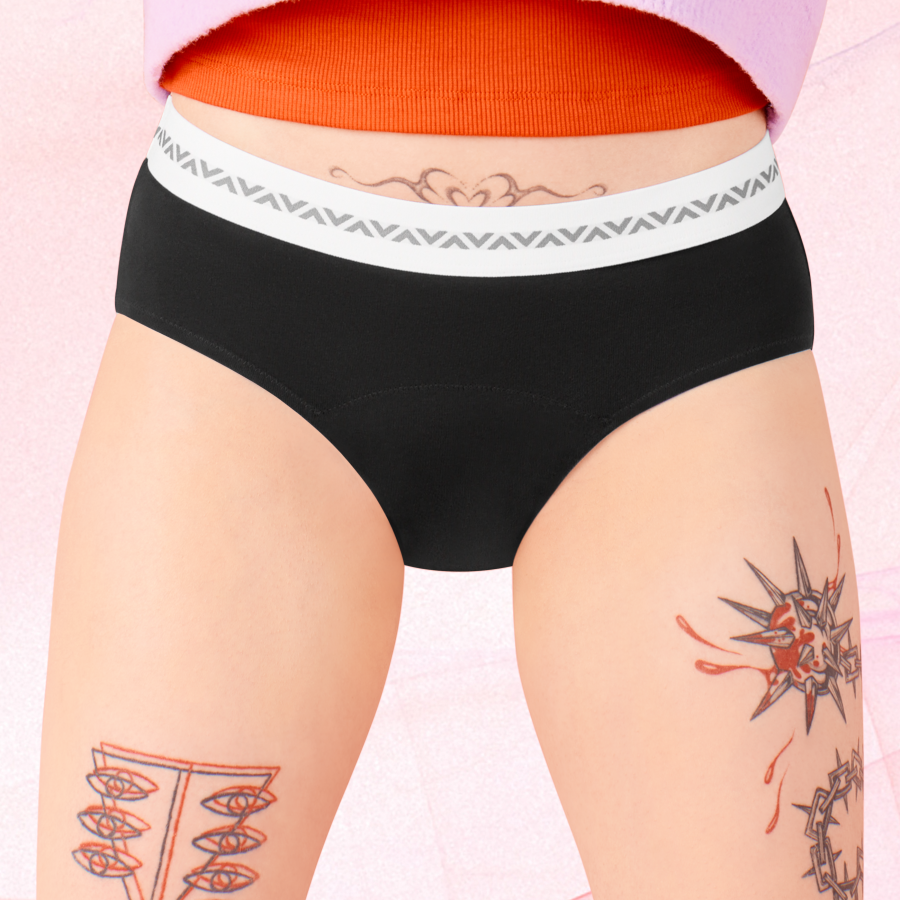 Period Underwear
      Måttlig mensessentials-hipster-moderate-logo-menstrosa