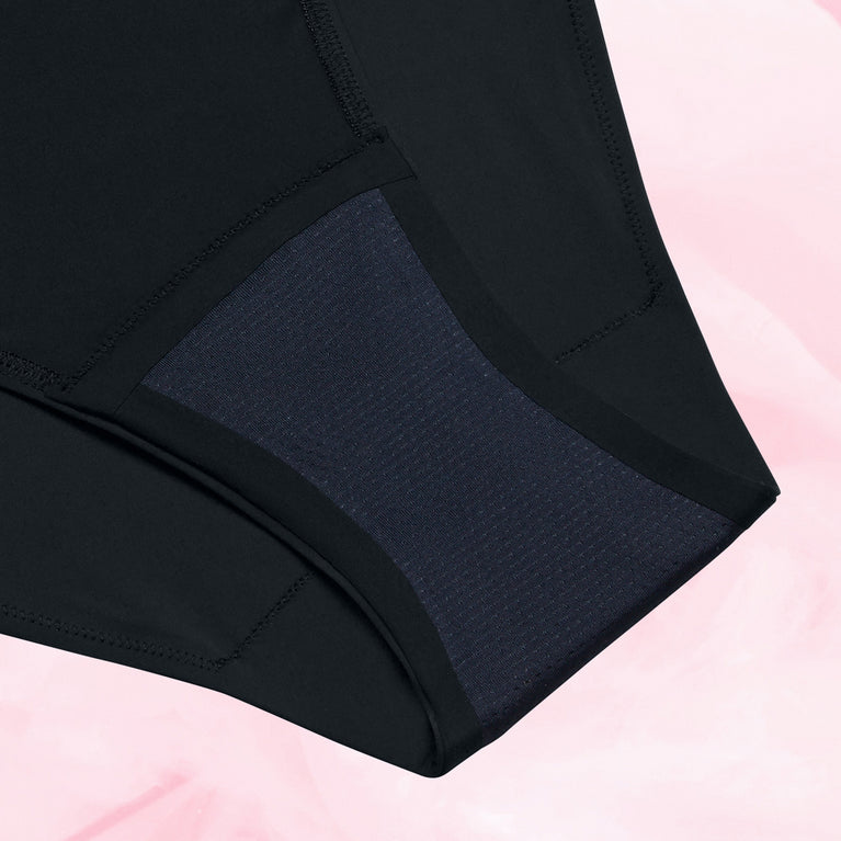 High Leg Lite Mens Menstrosa som ser ut som vanliga trosor.