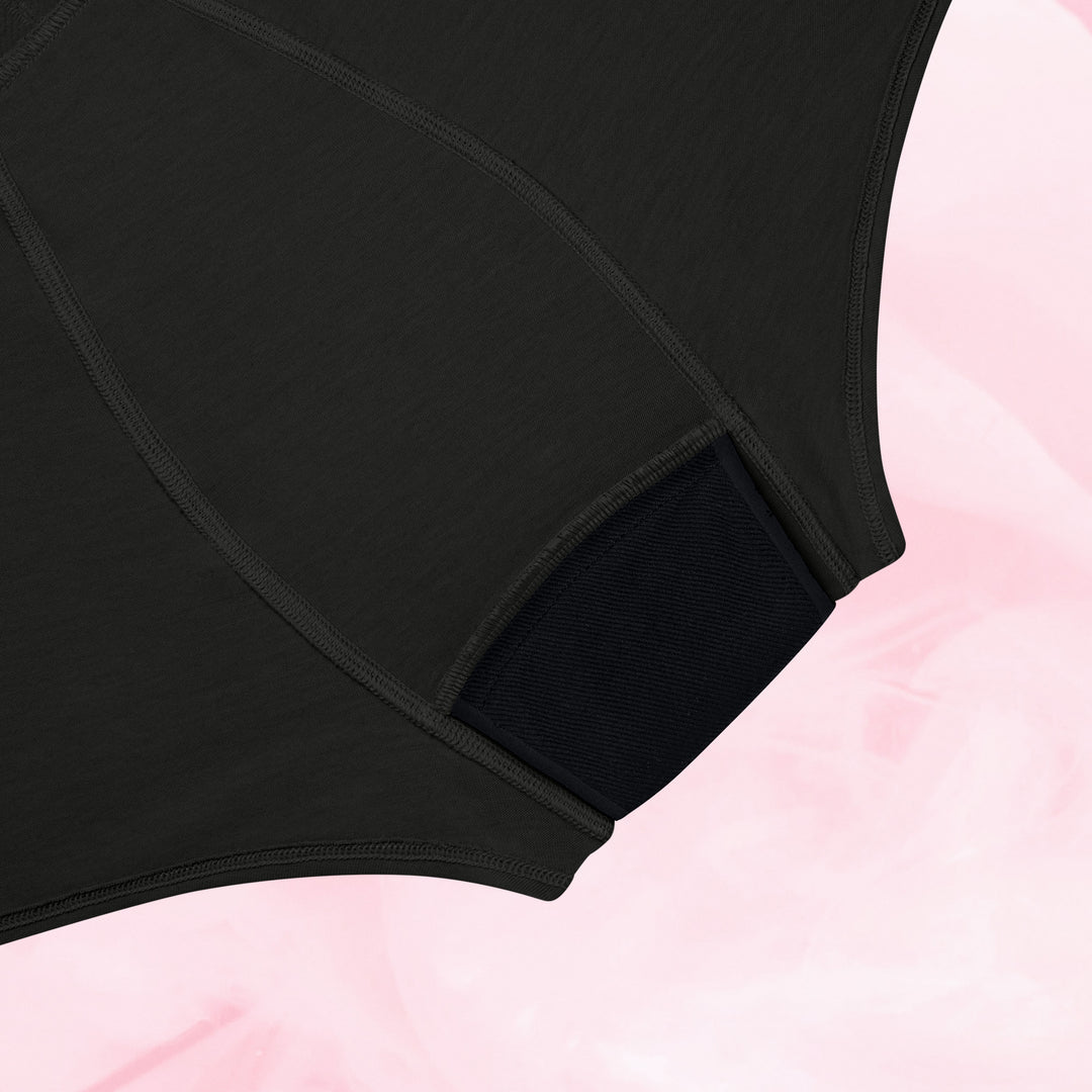 Teens Boxer Måttlig Mens med absorberande innerpanel.