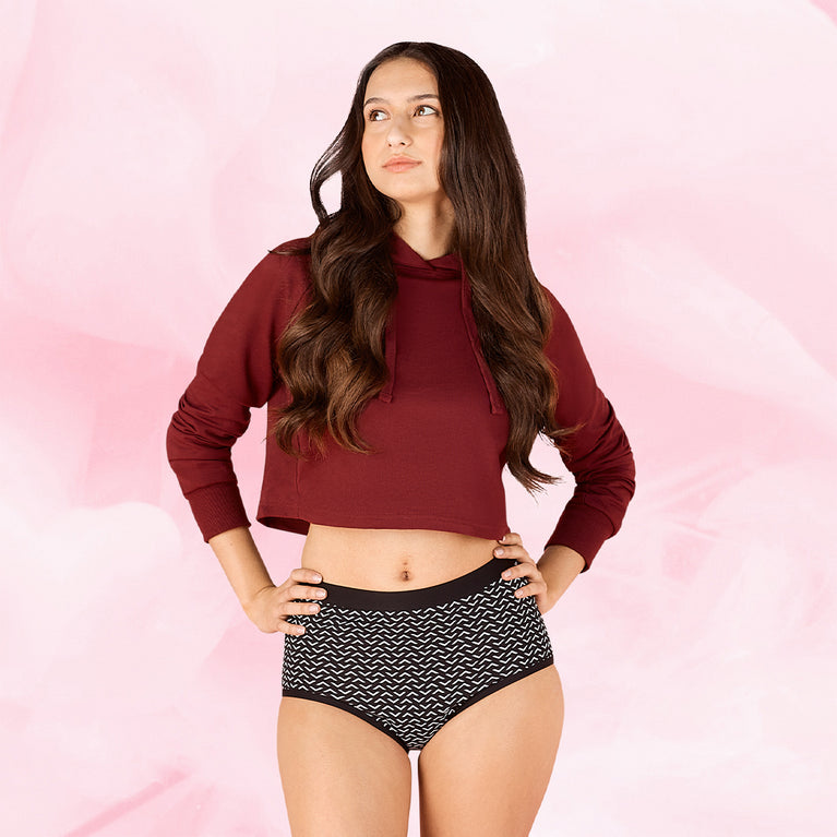 Teen Brief Riklig Mens Menstrosa, designad för komfort och hög absorption.