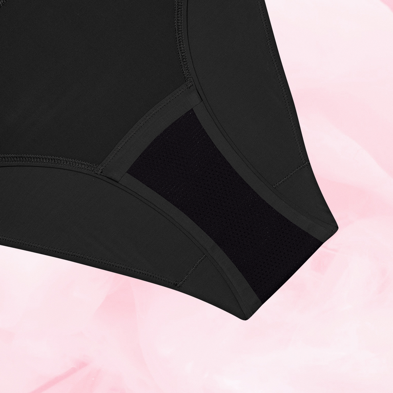 ComfortFit High Leg Lite Mens med synliga sömmar och meshpanel.