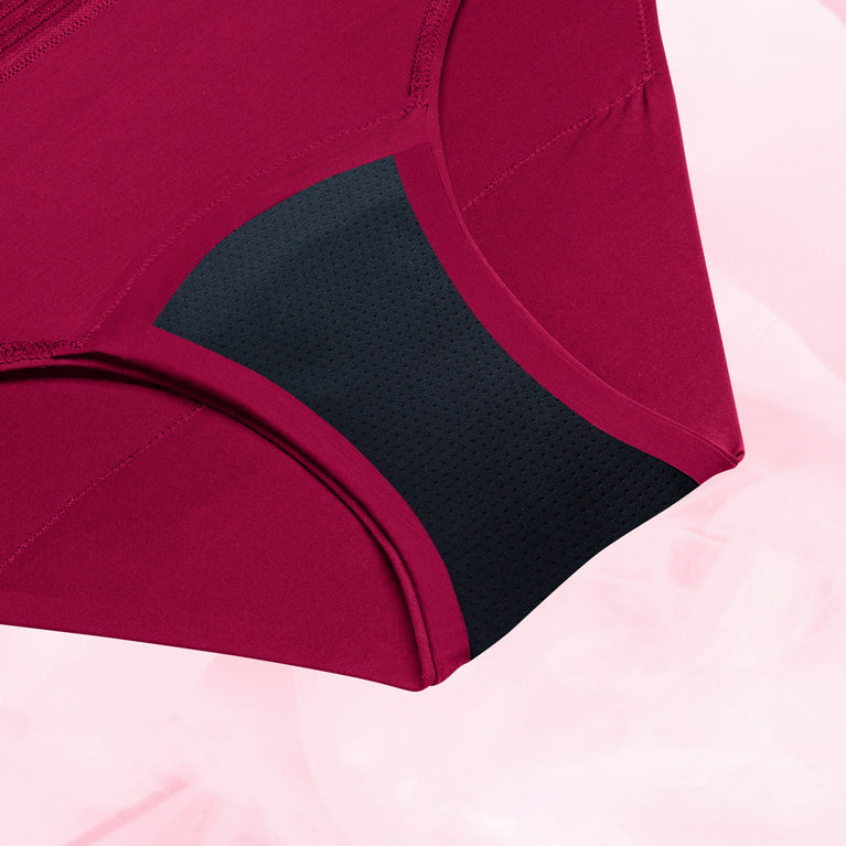 Bikini Basic Riklig Mens Menstrosa med högt skurna ben.