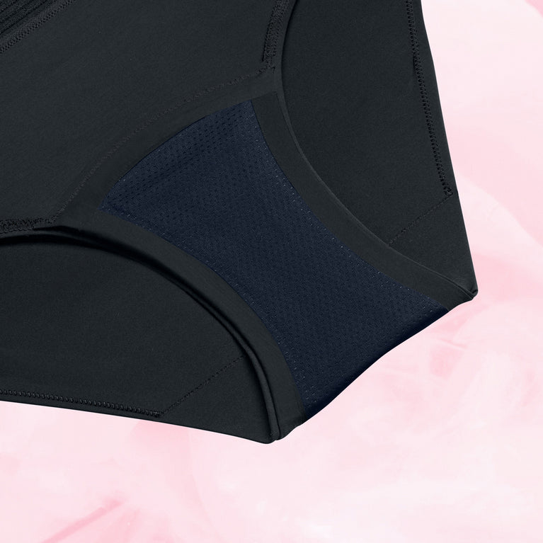 Bikini Basic Lite Mens Menstrosa med högt skurna ben och låg midja.
